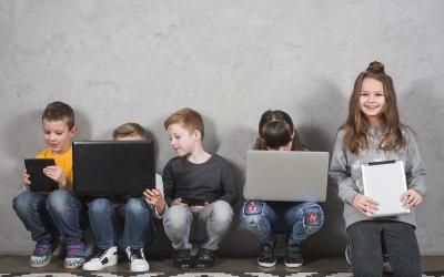 Zašto roditelji uopće kupuju djeci digitalne uređaje?