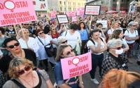 Nedostatak pristupa pobačaju omogućenog zakonom: slučaj Mirele Čavajda u Hrvatskoj