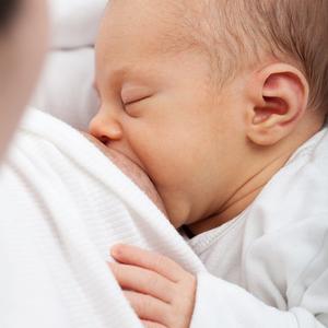 Mitovi o dojenju i prehrani djeteta u kriznim situacijama